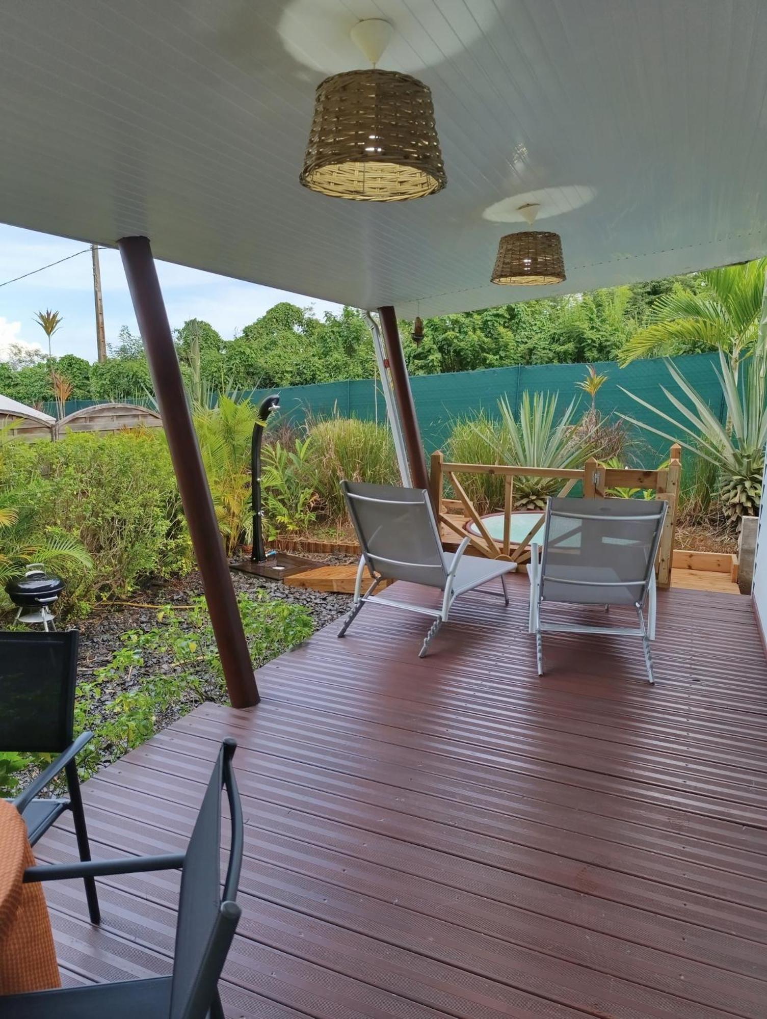 Dadi'S Little Paradis Sainte-Rose Bagian luar foto