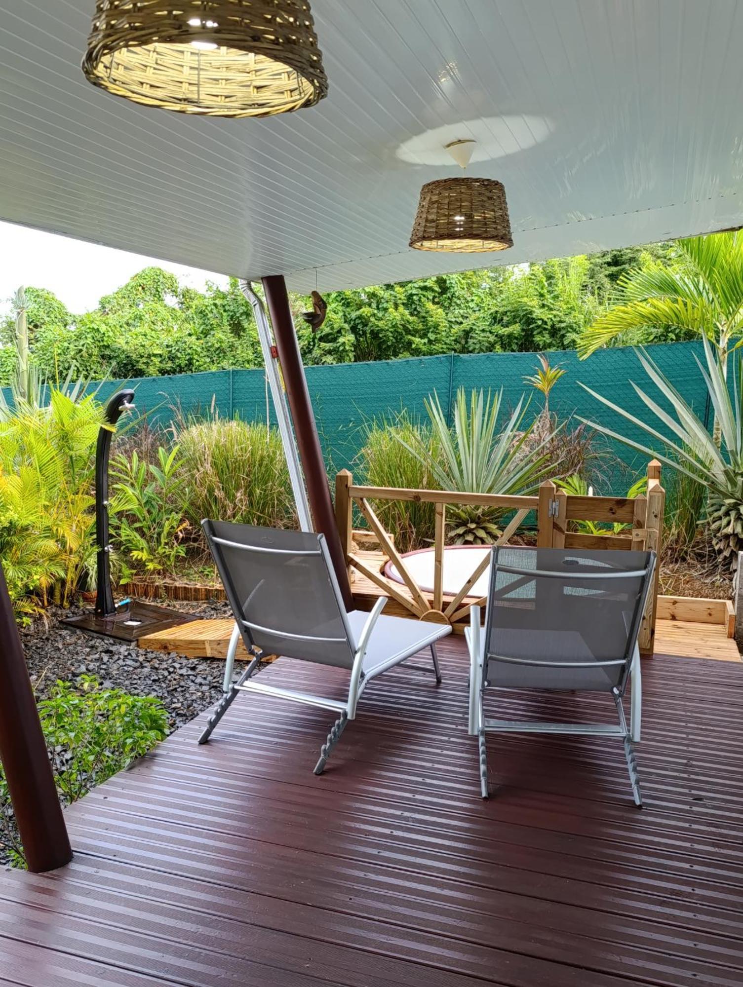 Dadi'S Little Paradis Sainte-Rose Bagian luar foto